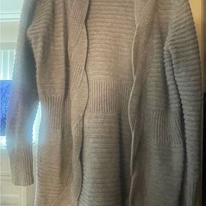 VENUS Cable Knit Gray Cardigan